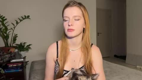 Snapshot of nura_foxx chatting on 16, 9, 2025 nura_foxx online show from 16, 9, 2025