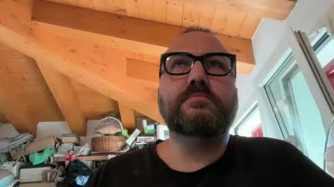 Nutelloso online show from 8, 10, 2025