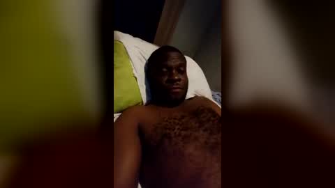 Snapshot of nutyfreshboy chatting on 1, 7, 2026 nutyfreshboy online show from 1, 7, 2026