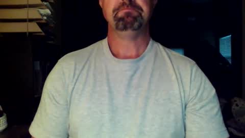 nvrenuff1979 online show from 30, 9, 2025