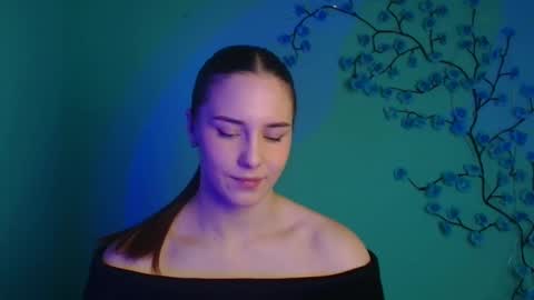 Nykara online show from 23, 4, 2026
