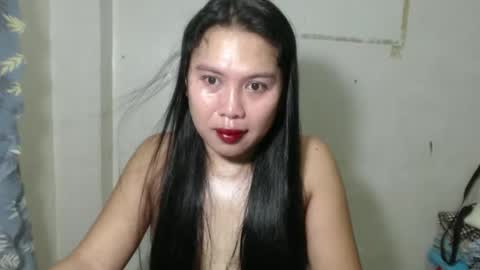 nylecummer online show from 25, 2, 2026