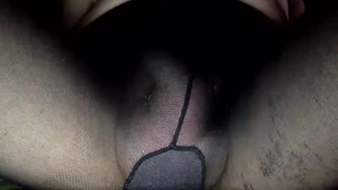 Snapshot of nylon2412 chatting on 28, 12, 2024 nylon2412 online show from 28, 12, 2024