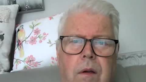 stockings  suspenders mad online show from 24, 9, 2025