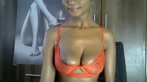 Snapshot of nyverra chatting on 1, 6, 2026 nyverra online show from 1, 6, 2026
