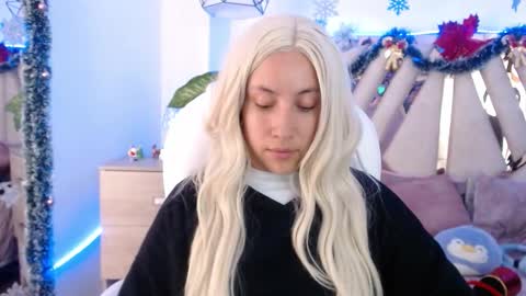 Alex   .    online show from 3, 12, 2025