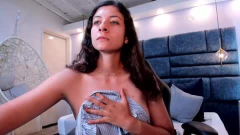 Nyx  online show from 13, 4, 2026