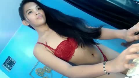 Snapshot of nyxie_fox69 chatting on 6, 5, 2026 ITS ME NYXIEE online show from 6, 5, 2026