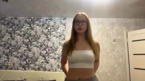 Snapshot of obduliamerisier chatting on 10, 6, 2026 Alisa online show from 10, 6, 2026