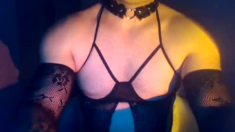 Snapshot of obscuraboy chatting on 16, 6, 2026 Doxy online show from 16, 6, 2026