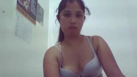 obsidian_r0se19 online show from 15, 10, 2025