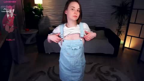 Snapshot of odellabowman chatting on 2, 3, 2025 Night Odella Bowman Julia online show from 2, 3, 2025