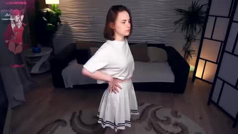 Snapshot of odellabowman chatting on 7, 3, 2025 Night Odella Bowman Julia online show from 7, 3, 2025