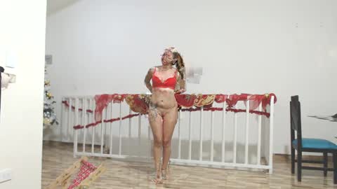 Snapshot of odette_brigh_ chatting on 13, 12, 2024 Val online show from 13, 12, 2024