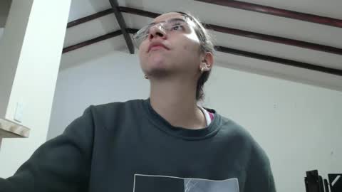 Snapshot of odette_brigh_ chatting on 2, 1, 2025 Val online show from 2, 1, 2025
