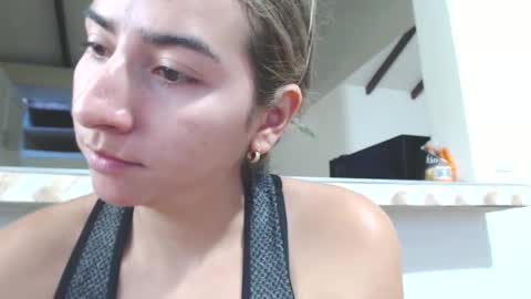 Snapshot of odette_brigh_ chatting on 10, 1, 2025 Val online show from 10, 1, 2025