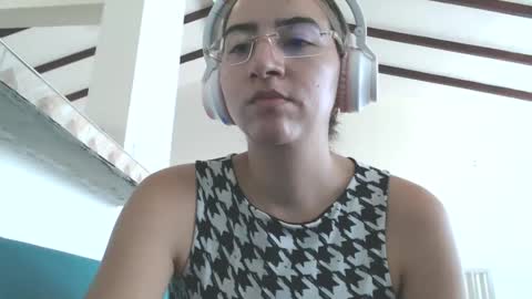 Snapshot of odette_brigh_ chatting on 23, 1, 2025 Val online show from 23, 1, 2025