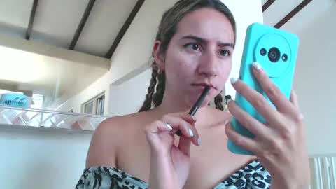 Snapshot of odette_brigh_ chatting on 28, 2, 2025 Val online show from 28, 2, 2025