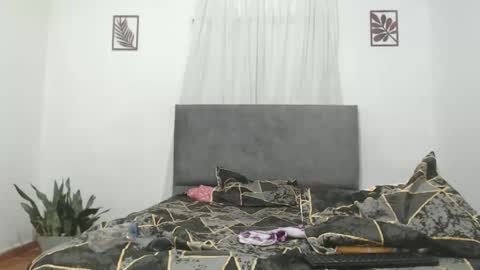 Snapshot of odette_brigh_ chatting on 10, 10, 2025 Val online show from 10, 10, 2025