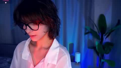 Thea online show from 28, 9, 2025