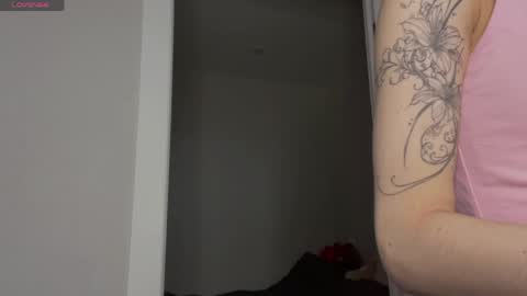 Thea online show from 6, 4, 2026