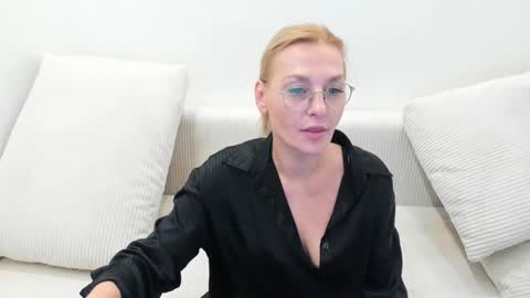 oeigesmik online show from 4, 4, 2026