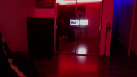 Snapshot of officialmoneyxxx chatting on 3, 11, 2025 Money online show from 3, 11, 2025