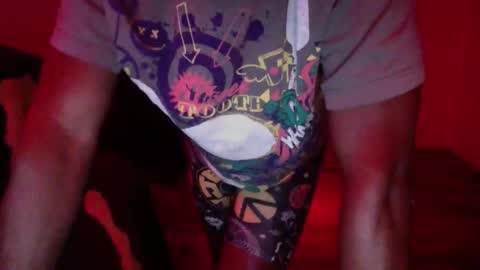 Snapshot of officialmoneyxxx chatting on 17, 11, 2025 Money online show from 17, 11, 2025