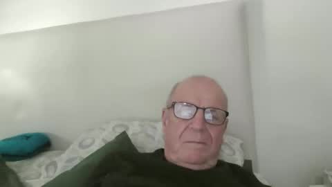 Snapshot of oggi95 chatting on 12, 3, 2026 oggi95 online show from 12, 3, 2026