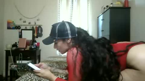 Lit en Cama online show from 27, 2, 2025