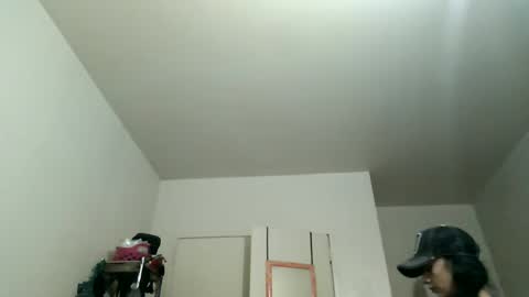 Lit en Cama online show from 12, 3, 2025