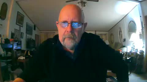 Snapshot of ogusbogus chatting on 15, 1, 2026 Maximus No Mo online show from 15, 1, 2026