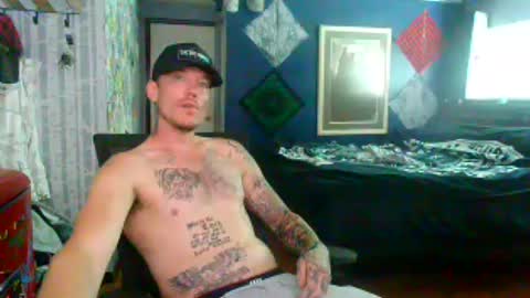 Snapshot of oh_you_know69 chatting on 8, 8, 2026 who dares toss me some tips lets have fun online show from 8, 8, 2026