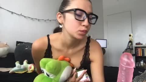 Snapshot of ohmillieevanillie chatting on 27, 6, 2026 ohmillieevanillie online show from 27, 6, 2026