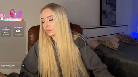 Snapshot of ohmyemma chatting on 20, 7, 2026 Emma online show from 20, 7, 2026