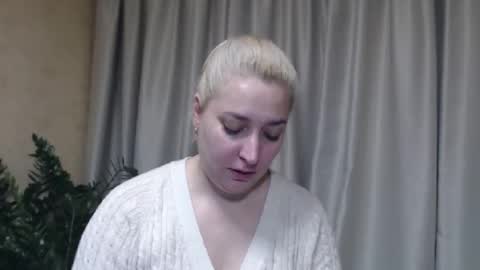 Snapshot of ohsweetiren chatting on 31, 10, 2025 Iren online show from 31, 10, 2025