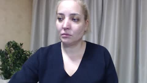 Snapshot of ohsweetmari chatting on 19, 1, 2026 Mari online show from 19, 1, 2026