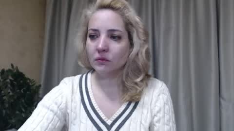 Snapshot of ohsweetmari chatting on 4, 2, 2026 Mari online show from 4, 2, 2026