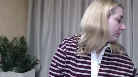 Mari online show from 12, 3, 2026