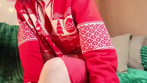 Snapshot of ohyumiyes chatting on 19, 12, 2025 Yumi online show from 19, 12, 2025