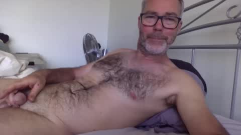 oiledcouple1 online show from 13, 9, 2025