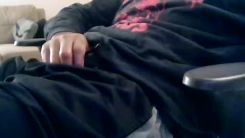 Snapshot of oilonmyballs chatting on 27, 10, 2025 WATCH ME PUT OIL ON MY BALLS online show from 27, 10, 2025