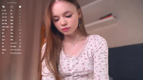 Snapshot of oke_doke chatting on 28, 9, 2025 Henrietta or Rita online show from 28, 9, 2025