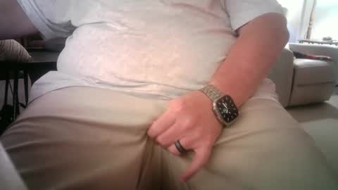 Snapshot of okiehard1 chatting on 6, 10, 2025 okiehard1 online show from 6, 10, 2025