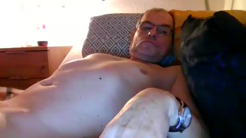 Snapshot of olbert167 chatting on 17, 12, 2024 olbert167 online show from 17, 12, 2024