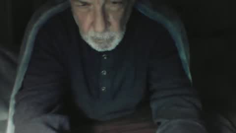 Snapshot of old_bald63 chatting on 21, 12, 2025 old_bald63 online show from 21, 12, 2025