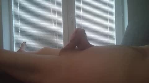 Snapshot of oldandgrey123 chatting on 11, 4, 2026 HeyIts Just Me online show from 11, 4, 2026