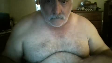 oldcockforyngladies online show from 4, 7, 2026
