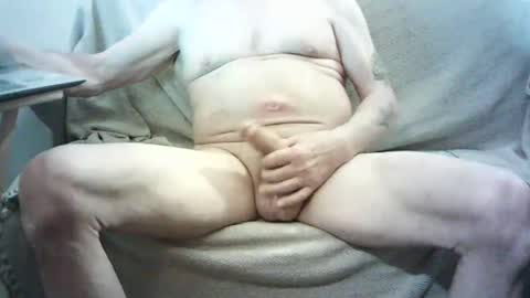 oldercock1411 online show from 27, 3, 2026