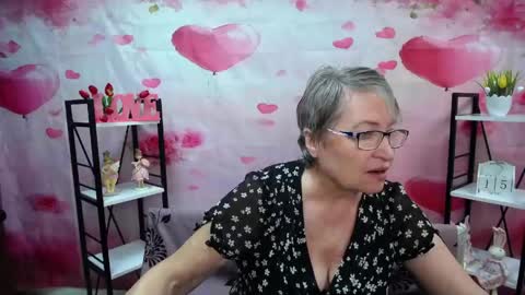 OlgaLuck online show from 15, 4, 2026